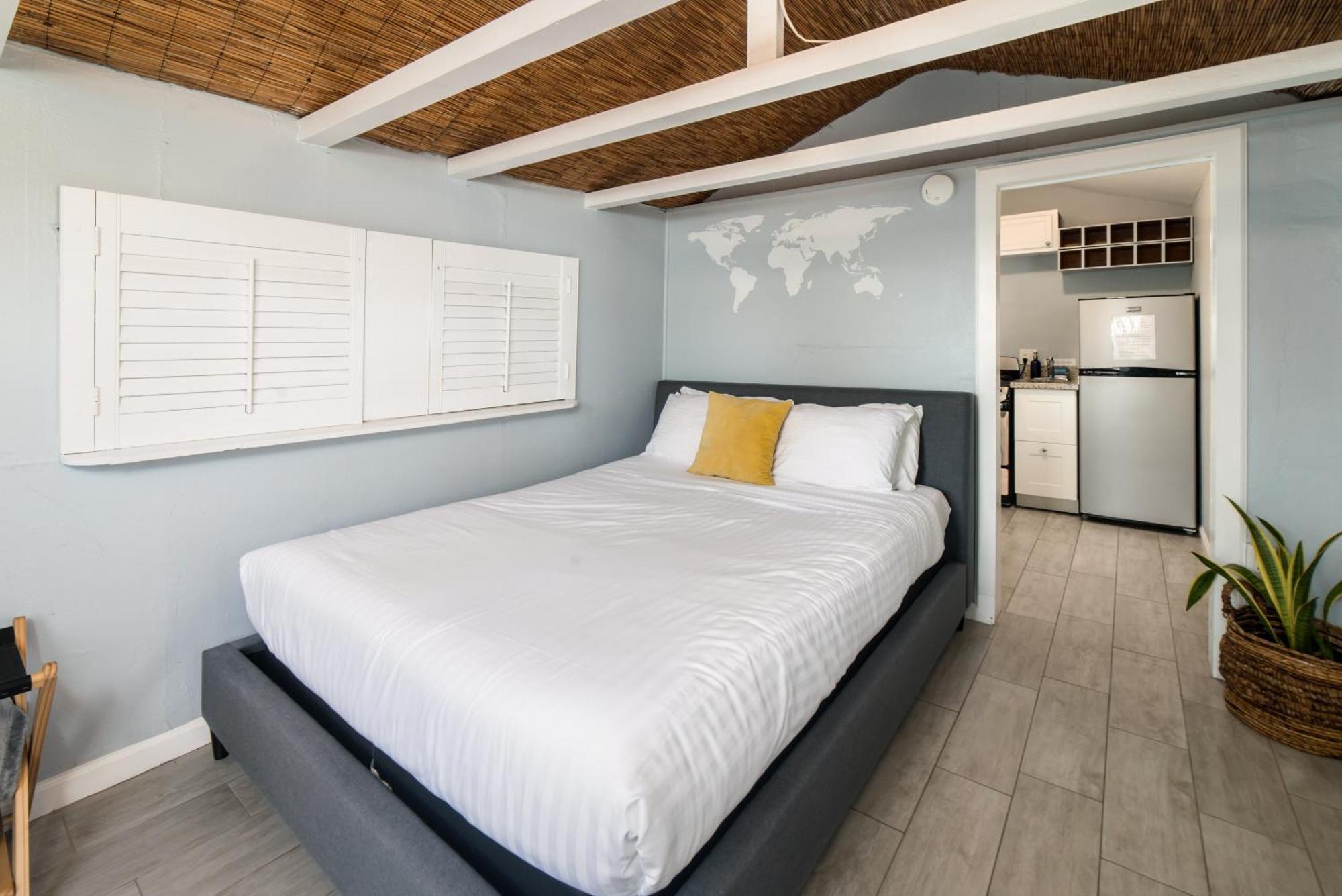 Pacific Bungalow In Oceanside With Backyard & Tiny House Kültér fotó