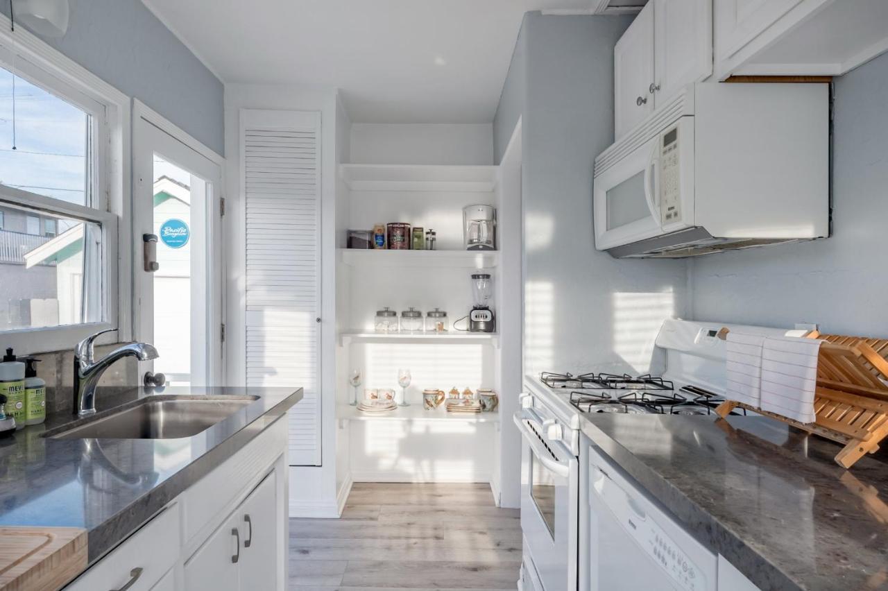 Pacific Bungalow In Oceanside With Backyard & Tiny House Kültér fotó