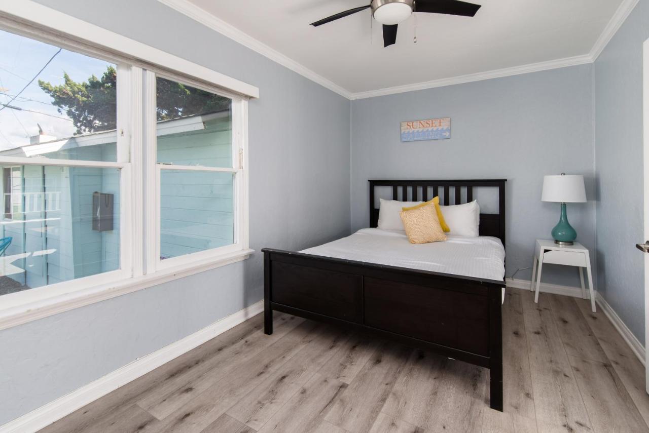 Pacific Bungalow In Oceanside With Backyard & Tiny House Kültér fotó